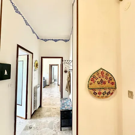 Hostdomus - Alma House アパート *