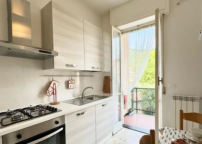 Appartement Hostdomus - Alma House *